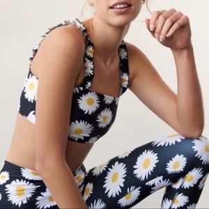NWT Anthropologie Daisy Workout Set